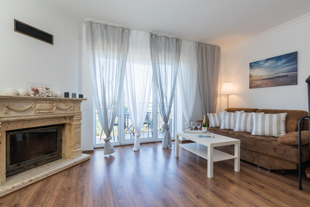 Jantar Apartamenty - Penthouse Sea View Morska Колобжег Экстерьер фото